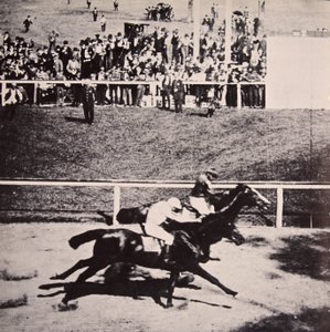 Salvator vence a Tenny en Sheepshead Bay, Brooklyn, por una garganta, 25 de junio de 1890 de American Photographer
